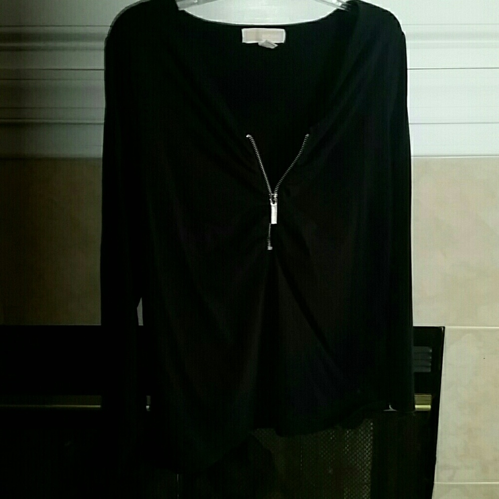 Michael Kors long sleeve with zipper detail